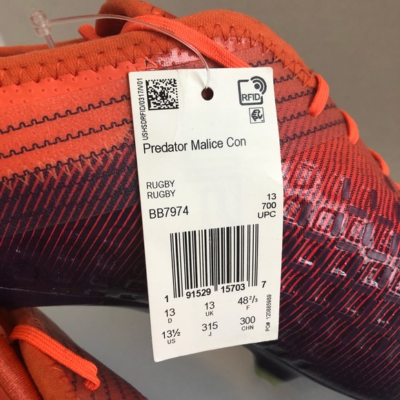 Adidas Predator Mens Cleats size 13.5 - Picture 5 of 6